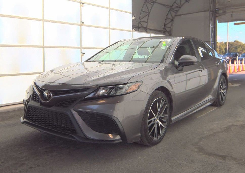 2024 Toyota Camry's photo