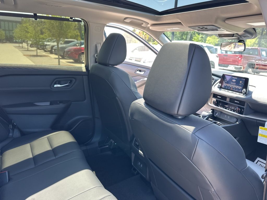 2025 Super Black Nissan Rogue SV FWD SUV