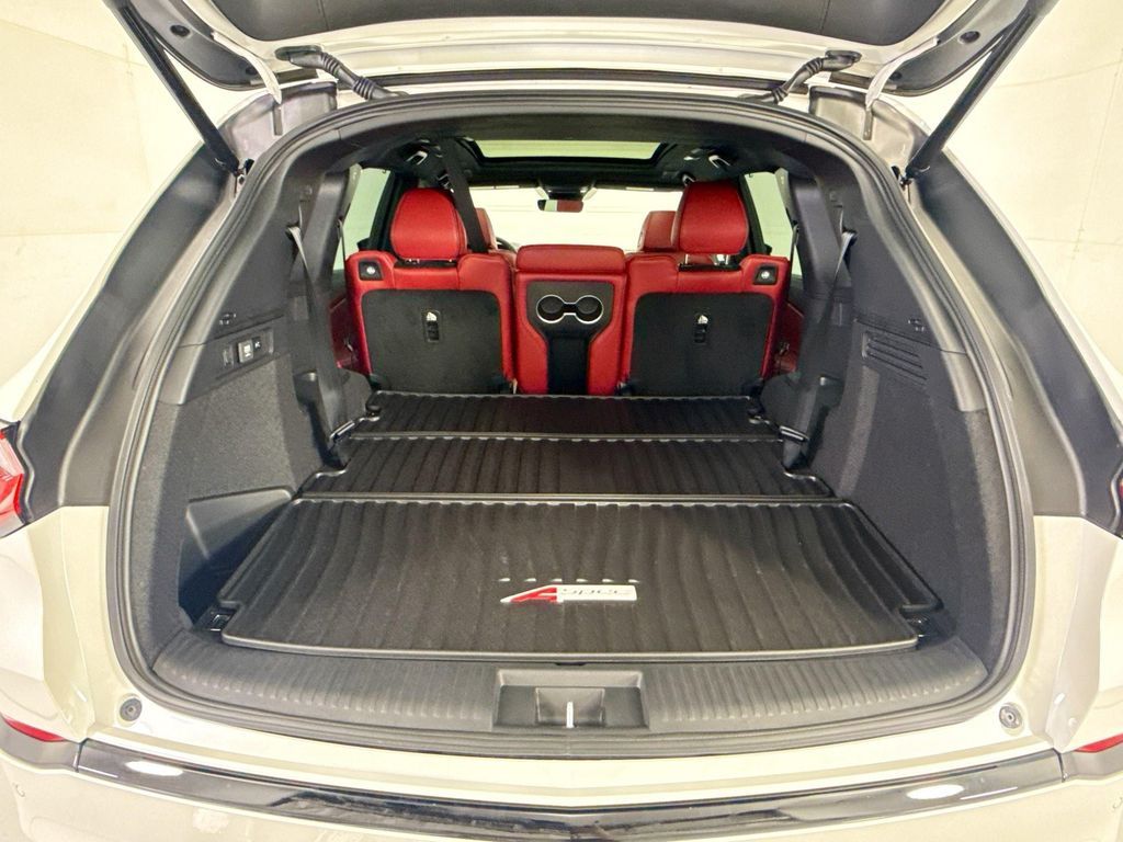 Thumbnail: 2026 Acura MDX - 27