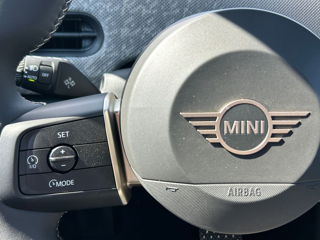 Thumbnail: 2026 MINI Cooper - 19