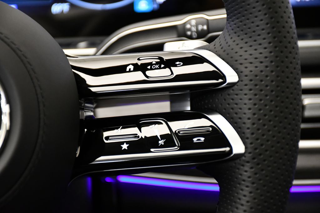 Thumbnail: 2026 Mercedes-Benz GLS - 24