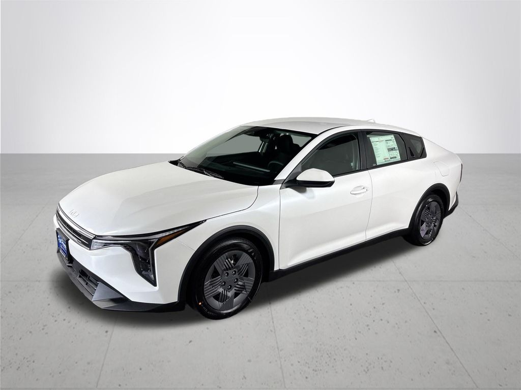 2026 Kia K4 LX