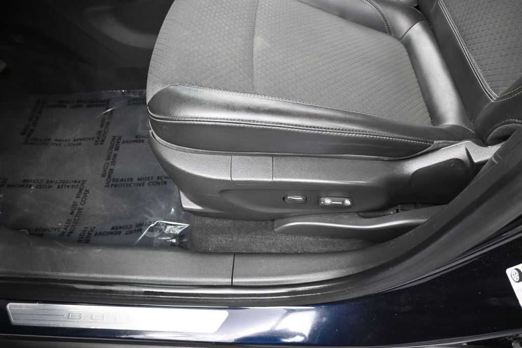 Used 2021 Dark Moon Blue Metallic Buick Preferred image 16