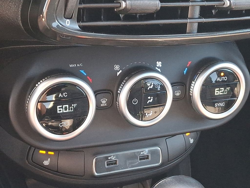 Thumbnail: 2021 Fiat 500X - 18