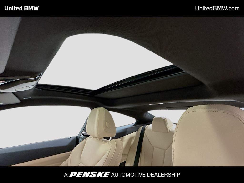 Thumbnail: 2025 BMW 4 Series - 12