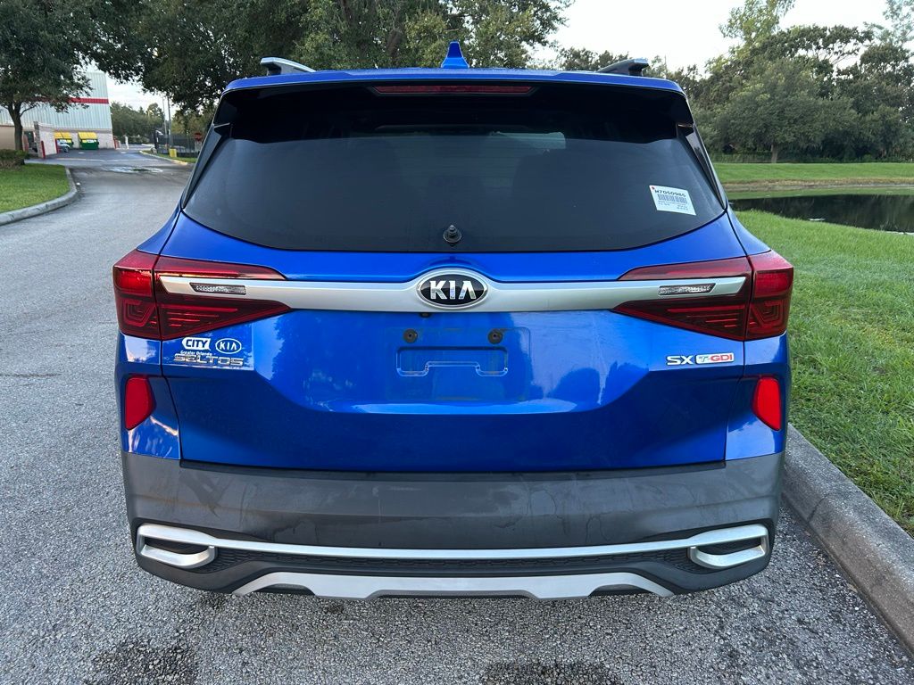 Thumbnail: 2021 Kia Seltos - 4
