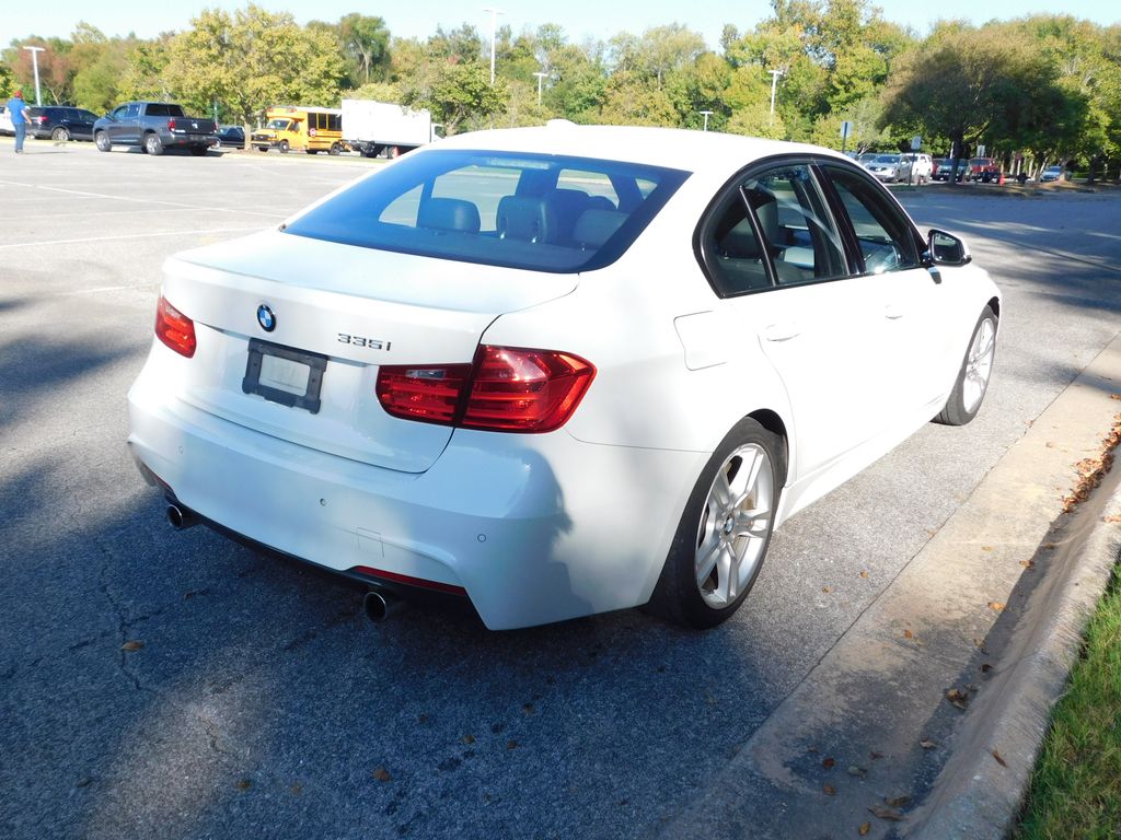 Thumbnail: 2015 BMW 3 Series - 4