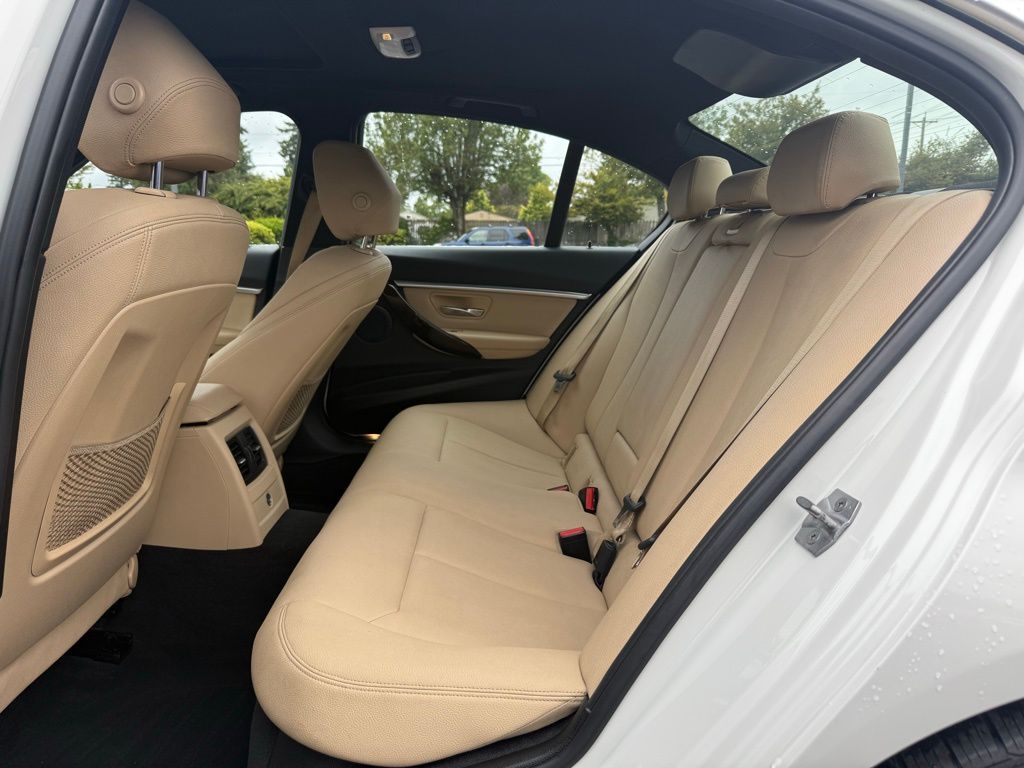 2017 BMW 3 Series 330i xDrive
