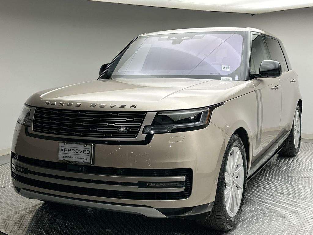 2023 Land Rover Range Rover SE -
                Paramus, NJ