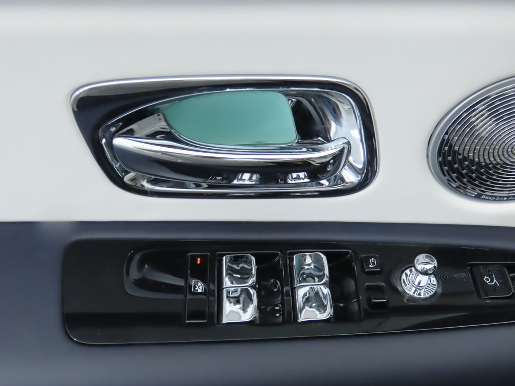 Thumbnail: 2026 Rolls-Royce Cullinan - 25