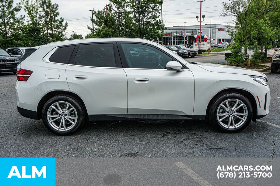 Used 2025 White BMW 30 xDrive image 9