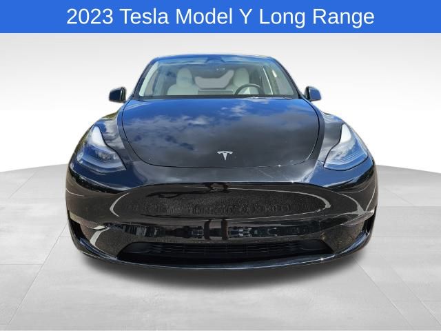 2023 Tesla Model Y Long Range 10