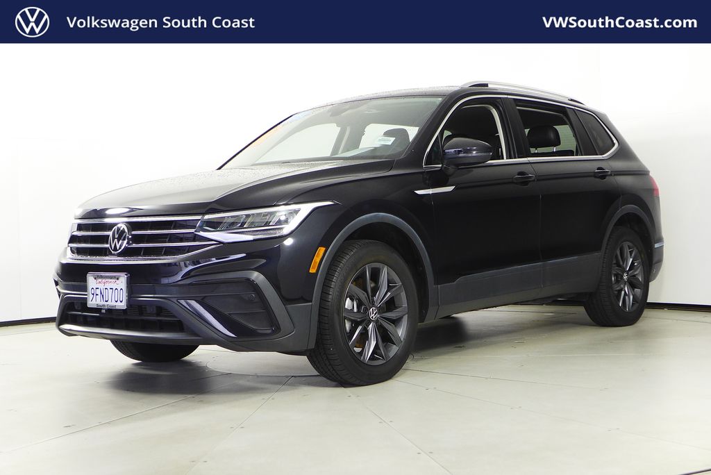 Thumbnail: 2023 Volkswagen Tiguan - 1
