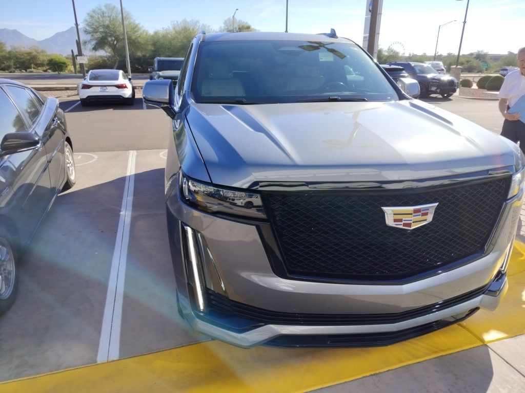 Thumbnail: 2021 Cadillac Escalade - 2