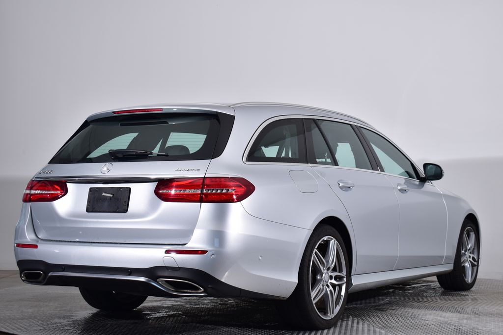 Thumbnail: 2017 Mercedes-Benz E-Class - 5