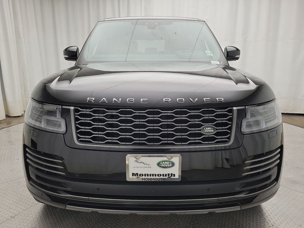 Thumbnail: 2019 Land Rover Range Rover - 2
