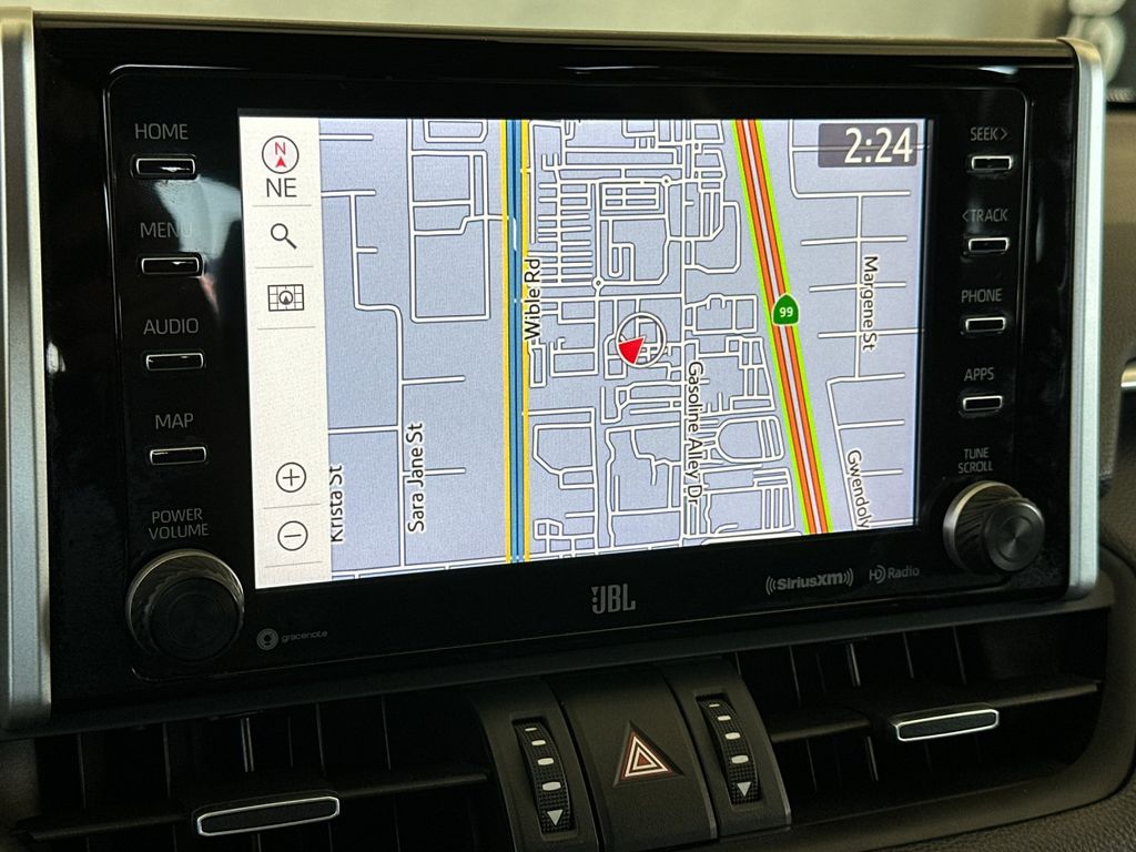 2020 Toyota RAV4 XSE - Photo 18