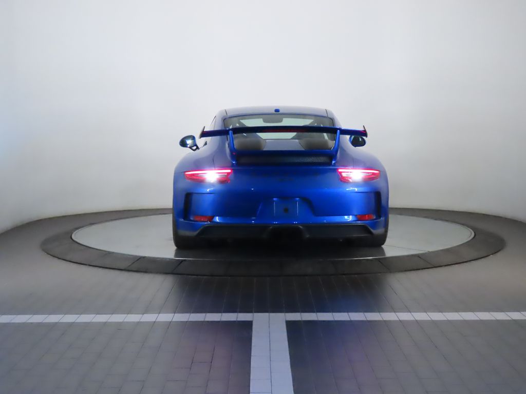 Thumbnail: 2018 Porsche 911 - 6