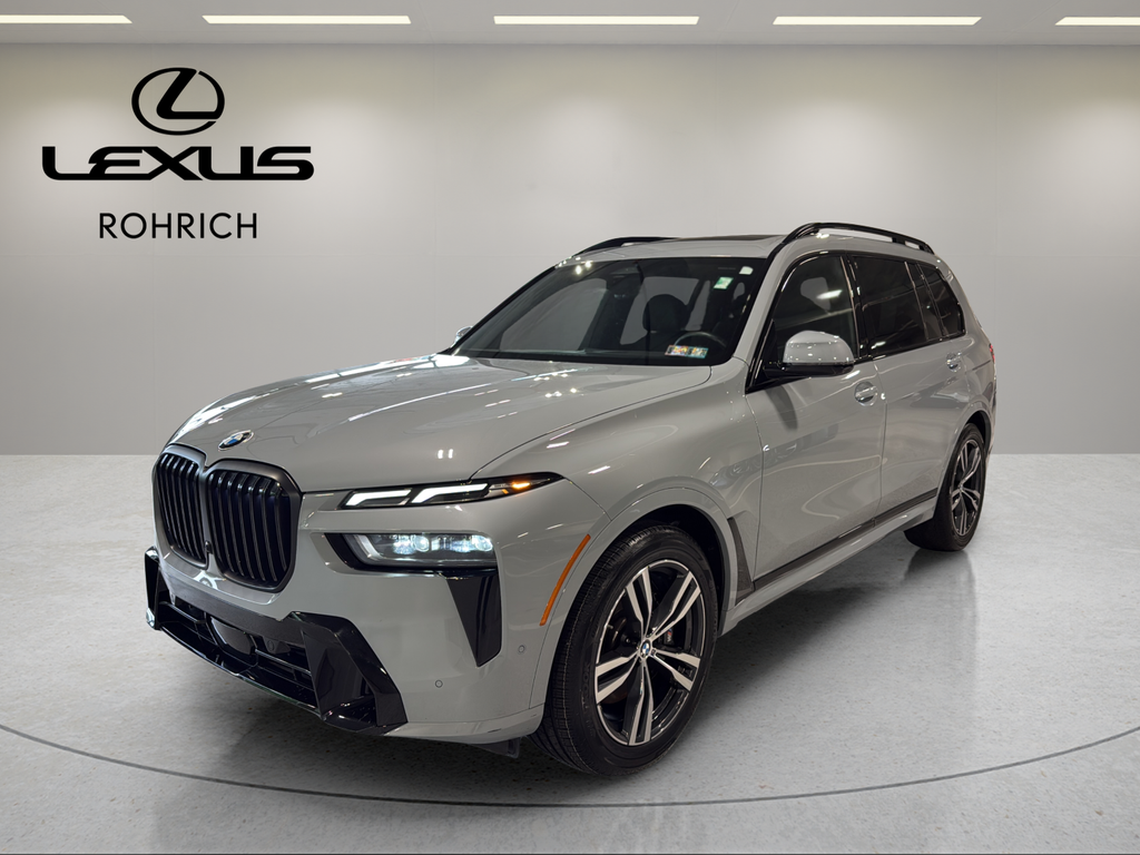 2024 BMW X7 xDrive40i's photo