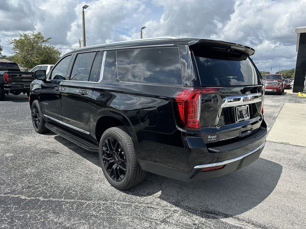 2024 GMC Yukon XL SLT 4