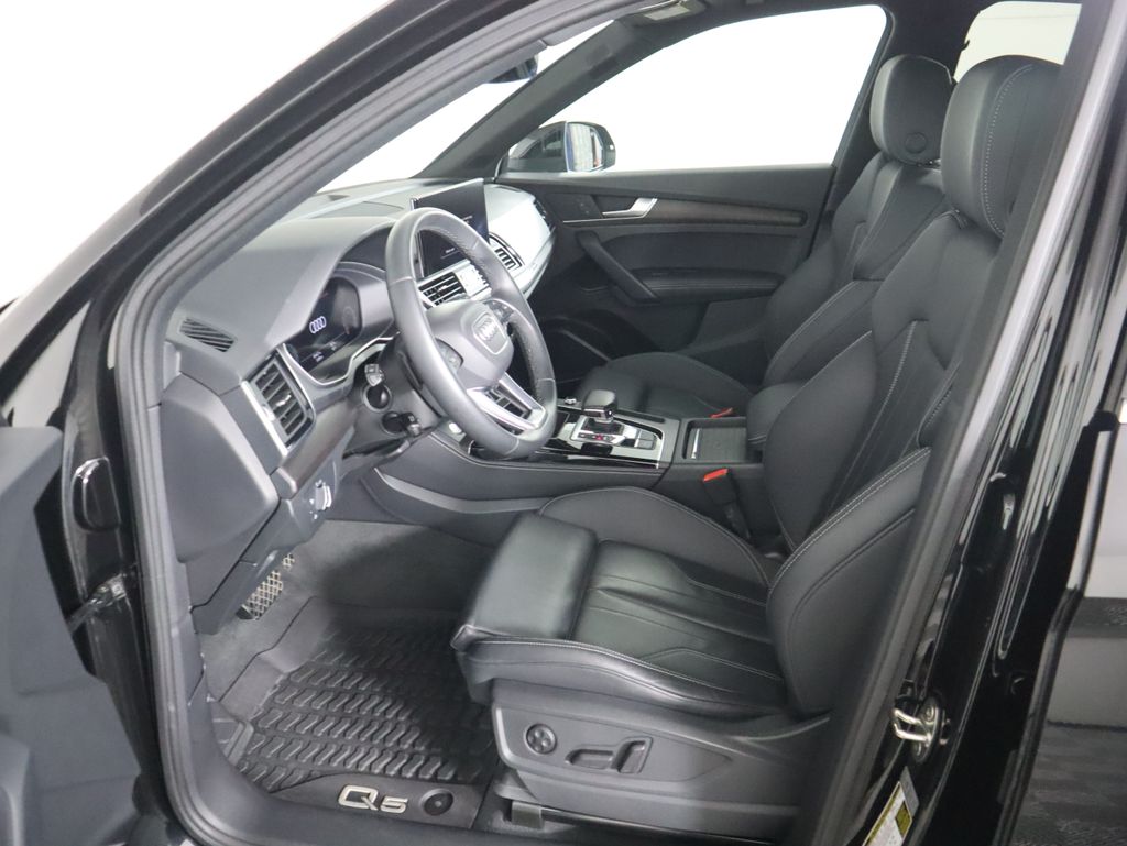 Thumbnail: 2021 Audi Q5 - 20