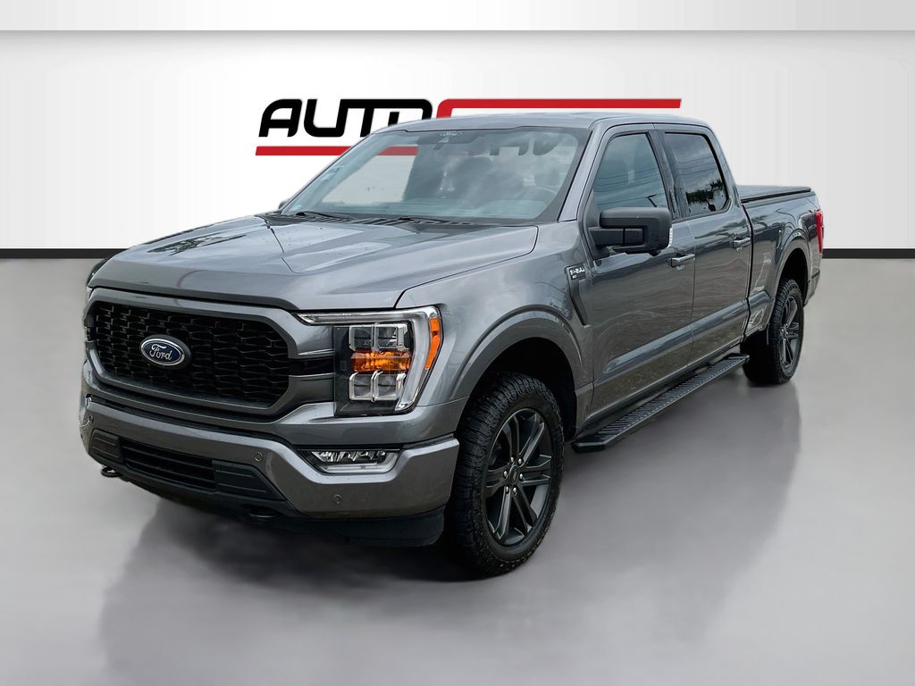 Used 2021 Gray Ford XLT image 3
