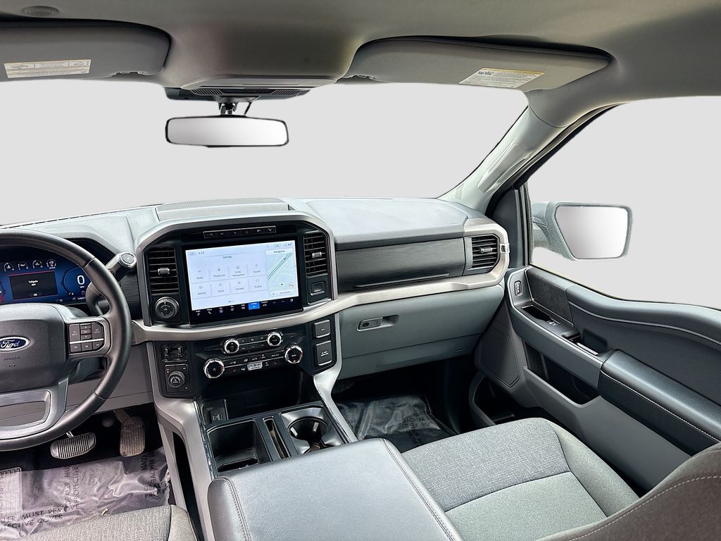 Used 2024 Gray Ford XLT image 23