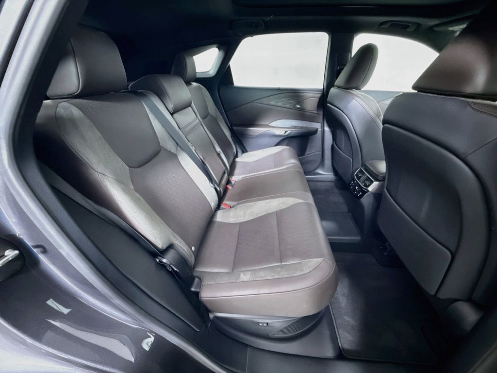 Thumbnail: 2025 Lexus RX - 28