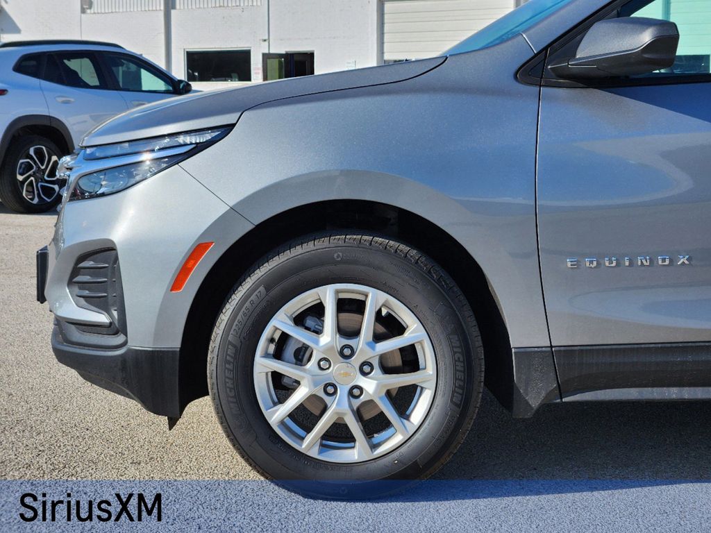 2024 Chevrolet Equinox LS 8