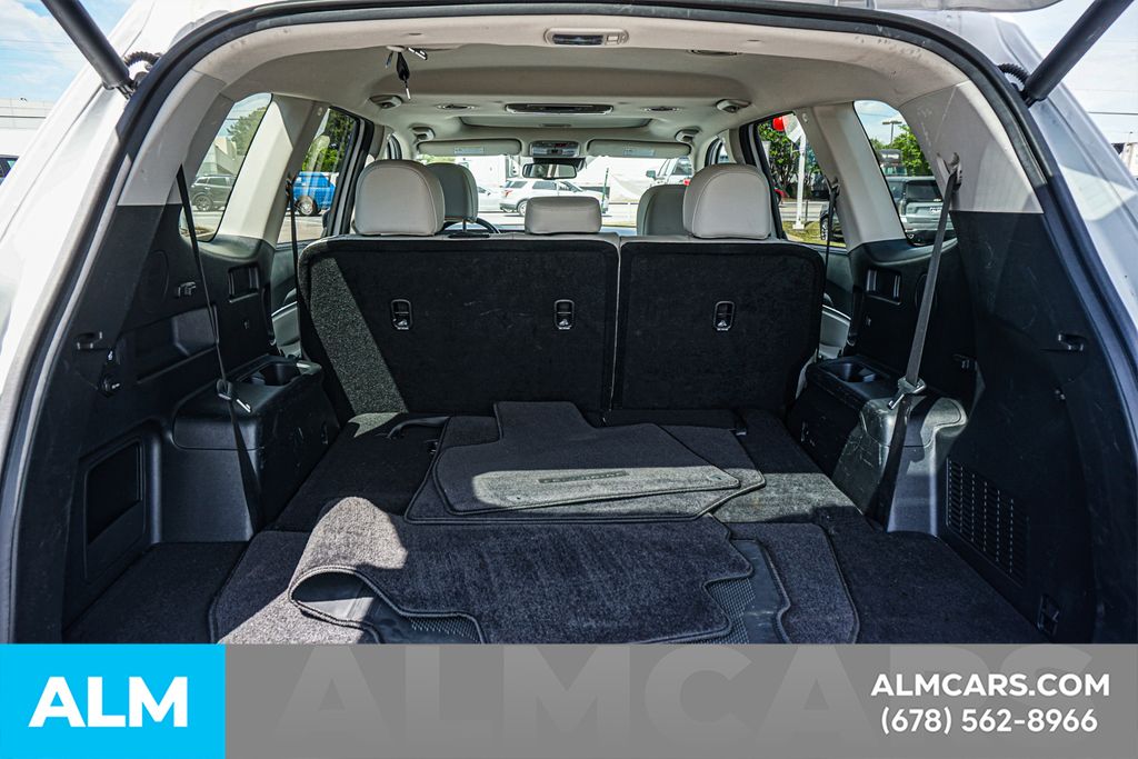 Used 2024 White Kia EX image 48