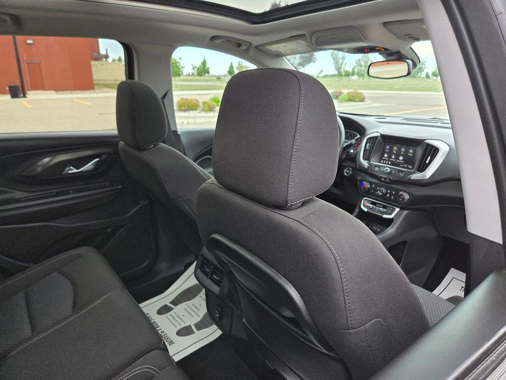 2023 GMC Terrain AWD SLE