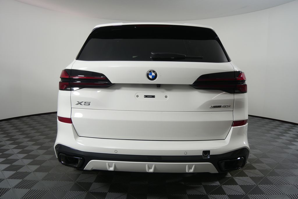 Thumbnail: 2026 BMW X5 - 4