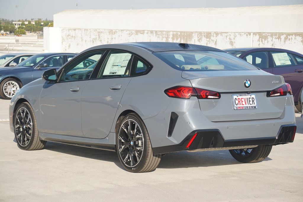 Thumbnail: 2026 BMW 2 Series - 7