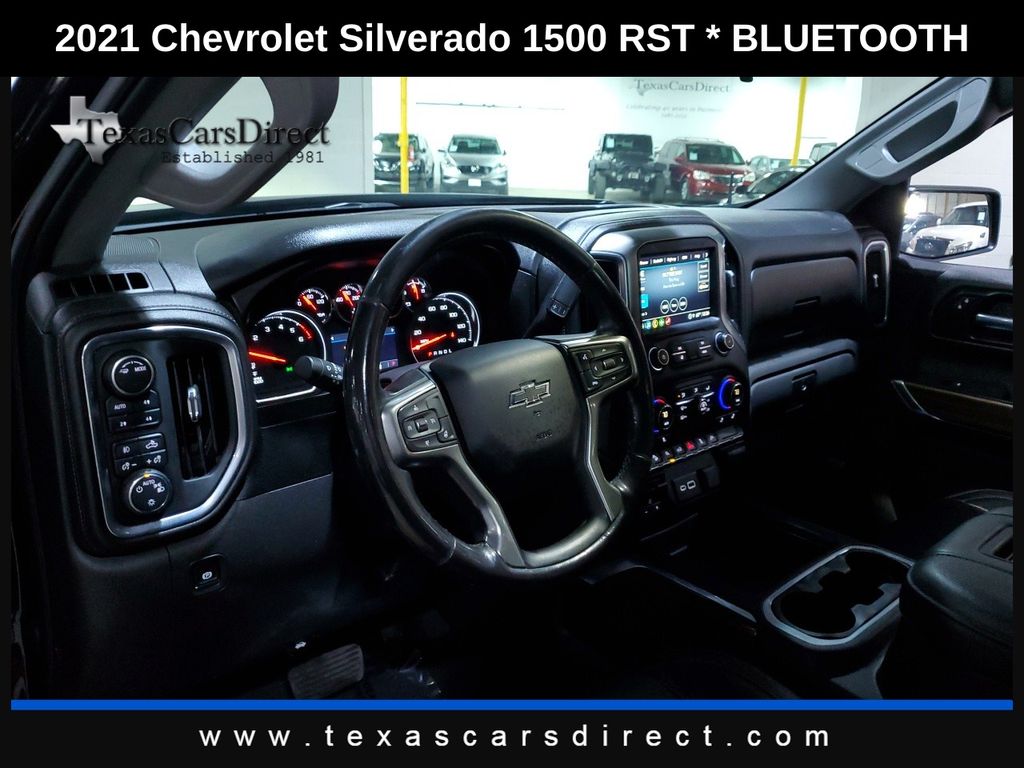 2021 Chevrolet Silverado 1500 RST photo