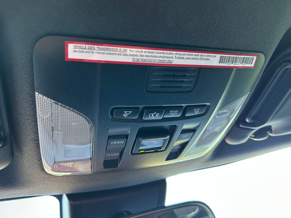 Thumbnail: 2022 Toyota Corolla - 28