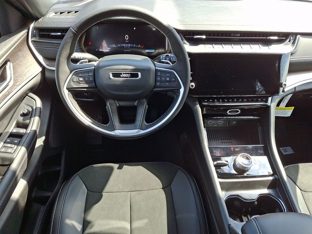 New 2026 Jeep Grand Cherokee SUV