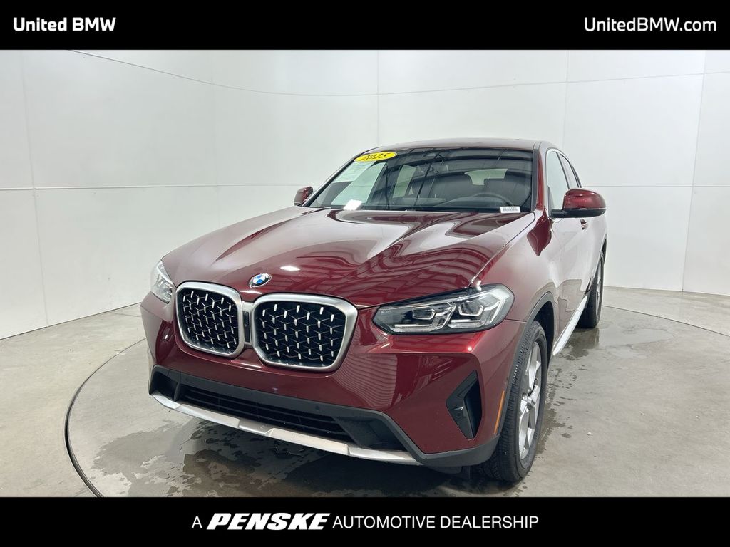 Thumbnail: 2025 BMW X4 - 1