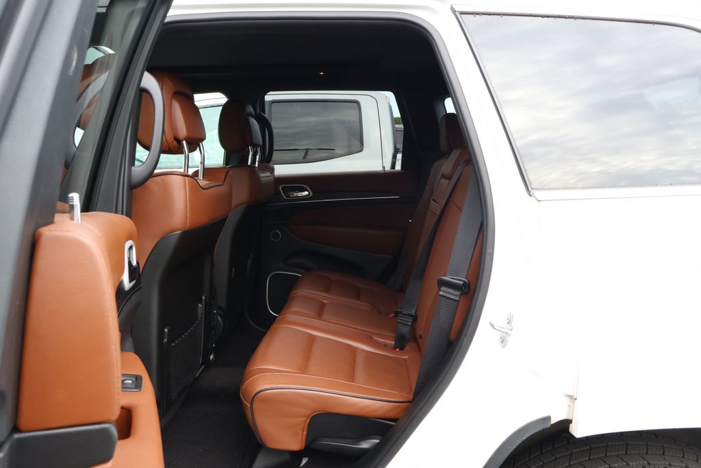 Thumbnail: 2019 Jeep Grand Cherokee - 31