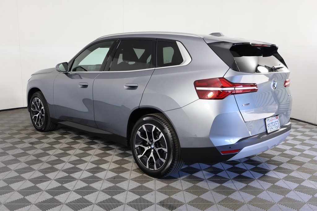 Thumbnail: 2025 BMW X3 - 6