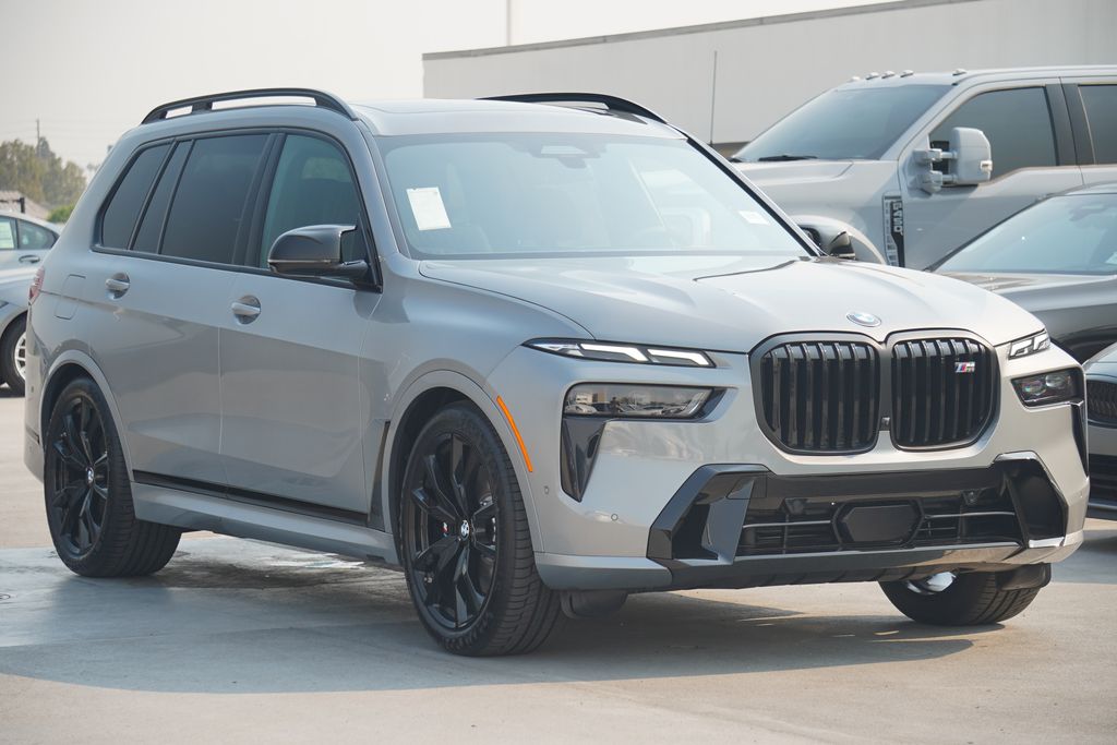 Thumbnail: 2026 BMW X7 - 3