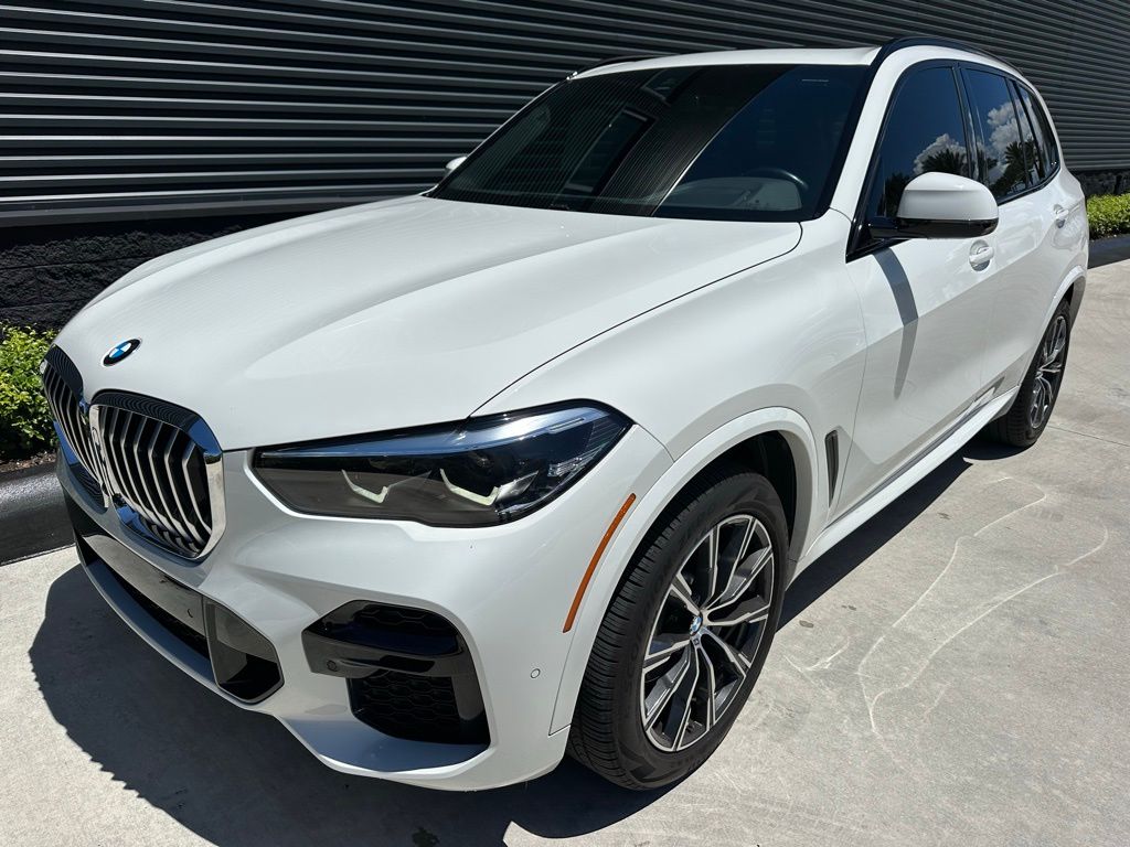 Thumbnail: 2023 BMW X5 - 6