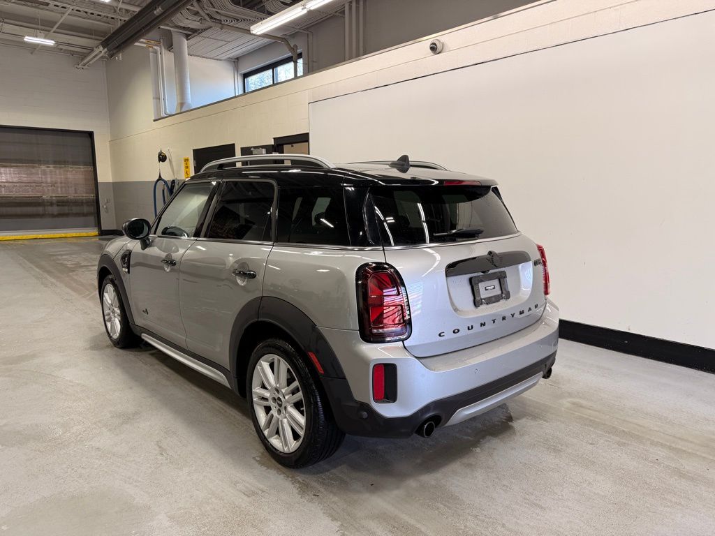 Thumbnail: 2023 MINI Cooper Countryman - 3