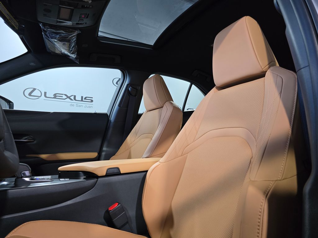 Thumbnail: 2026 Lexus UX - 15