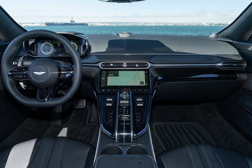 2026 Aston Martin Vantage Base - Photo 19