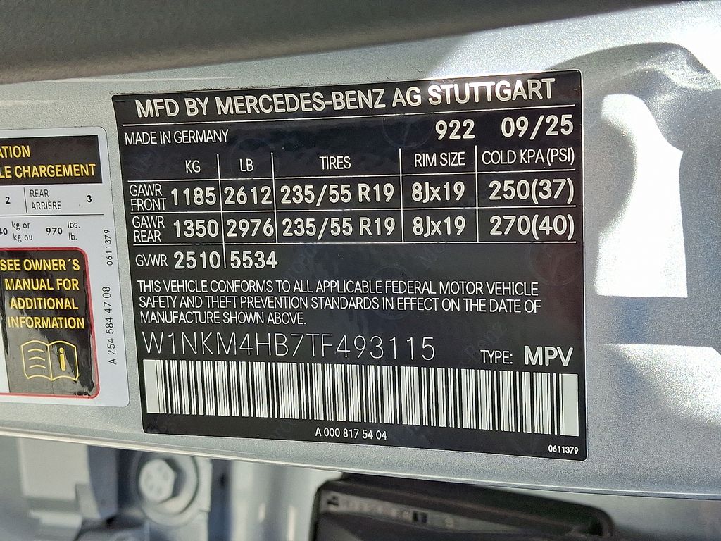 Thumbnail: 2026 Mercedes-Benz GLC - 28