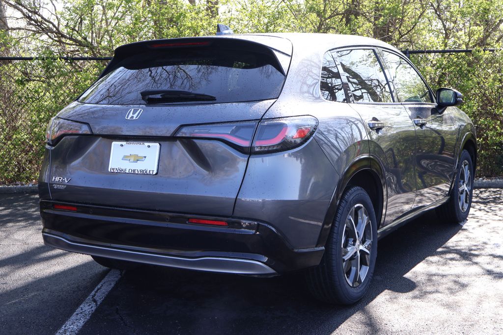2023 Honda HR-V EX-L 8