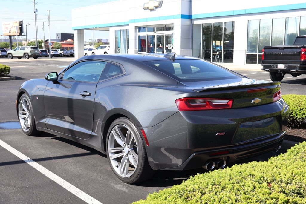 2017 Chevrolet Camaro  11