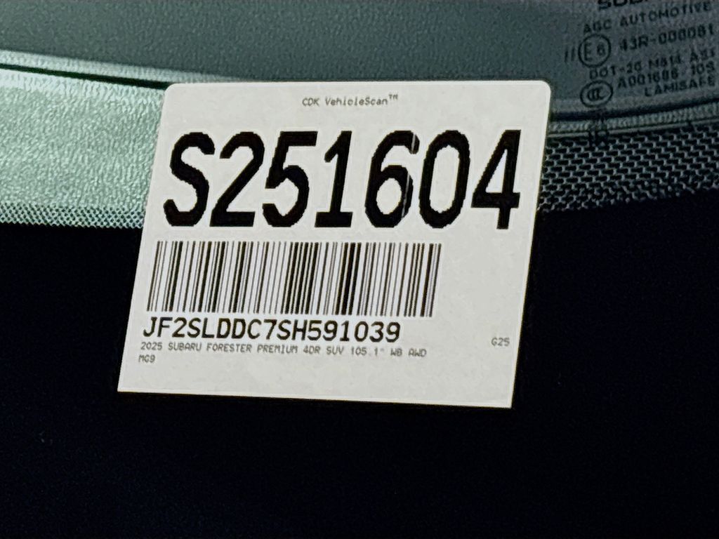 2025 Subaru Forester Premium