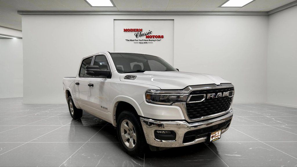 2025 RAM 1500 Big Horn Crew Cab 4WD