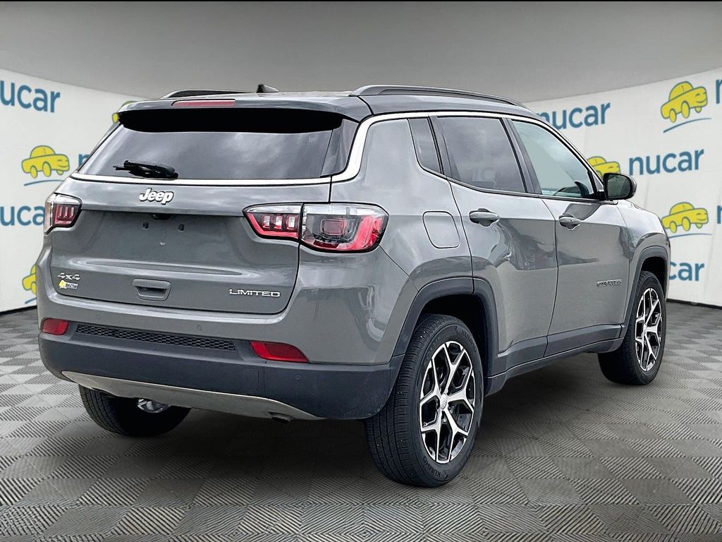 2024 Jeep Compass — photo 6